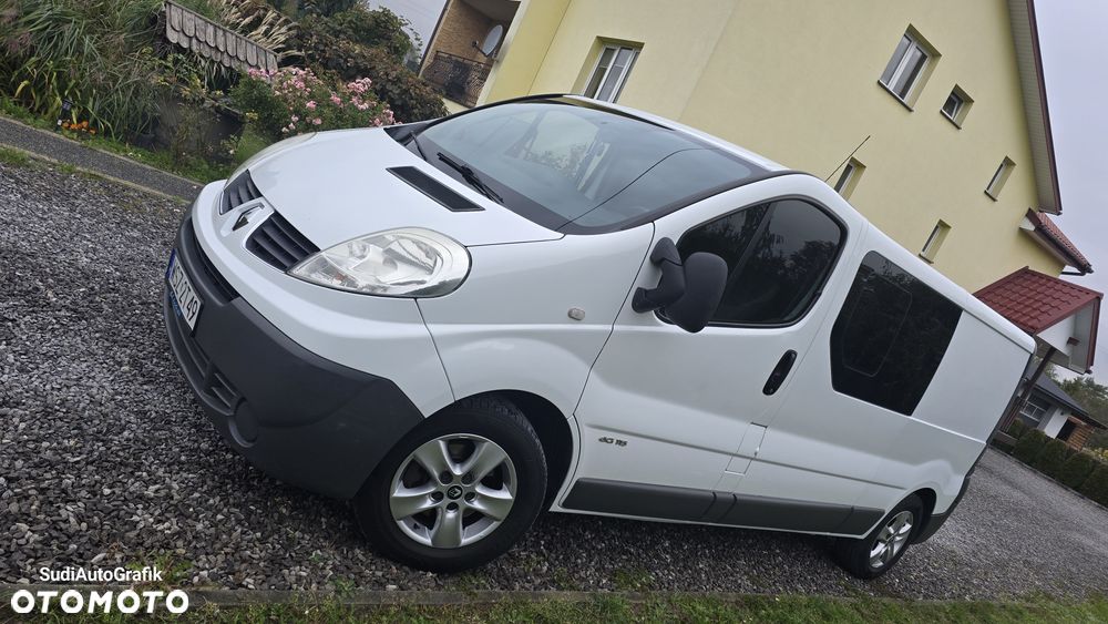 Renault Trafic - 2