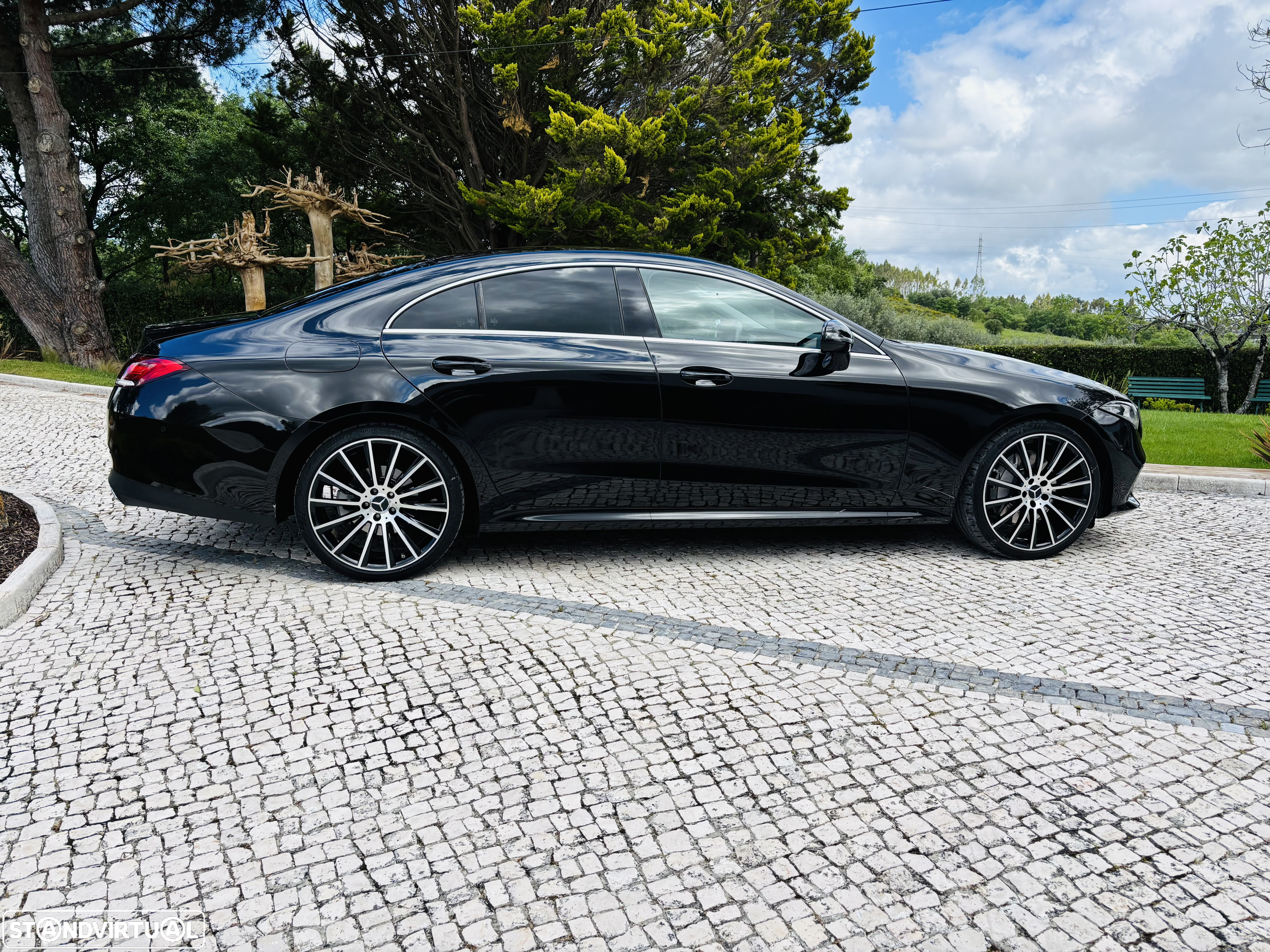 Mercedes-Benz CLS 300 d AMG Line - 4