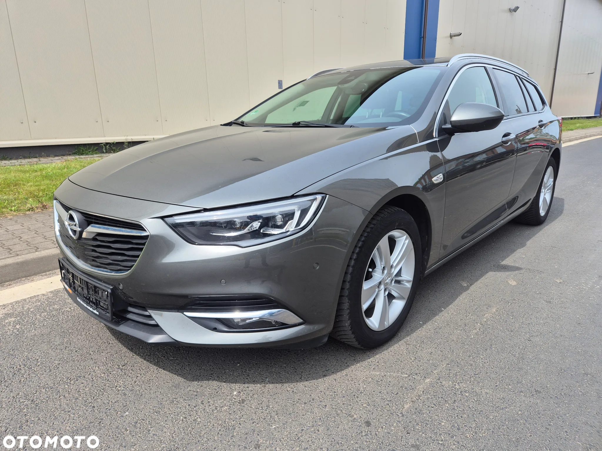 Opel Insignia 2.0 CDTI Executive - 2