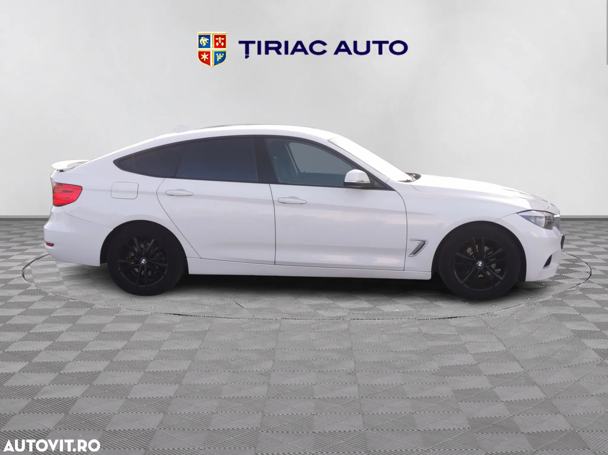 BMW Seria 3 318d Aut. - 6