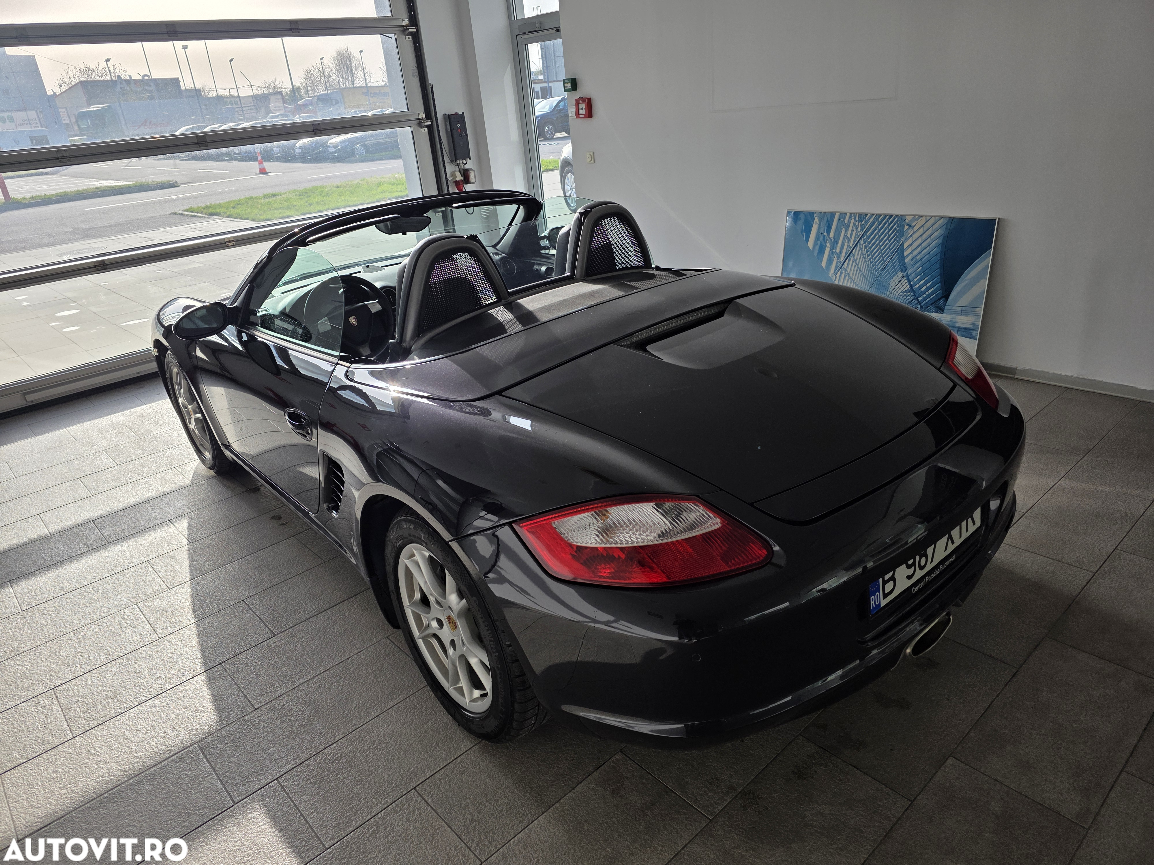 Porsche Boxster Standard - 12