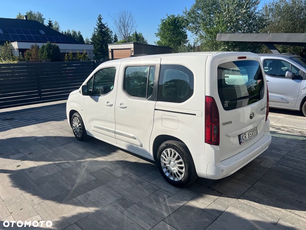 Toyota Proace City Verso 1.2 D-4T Business - 4