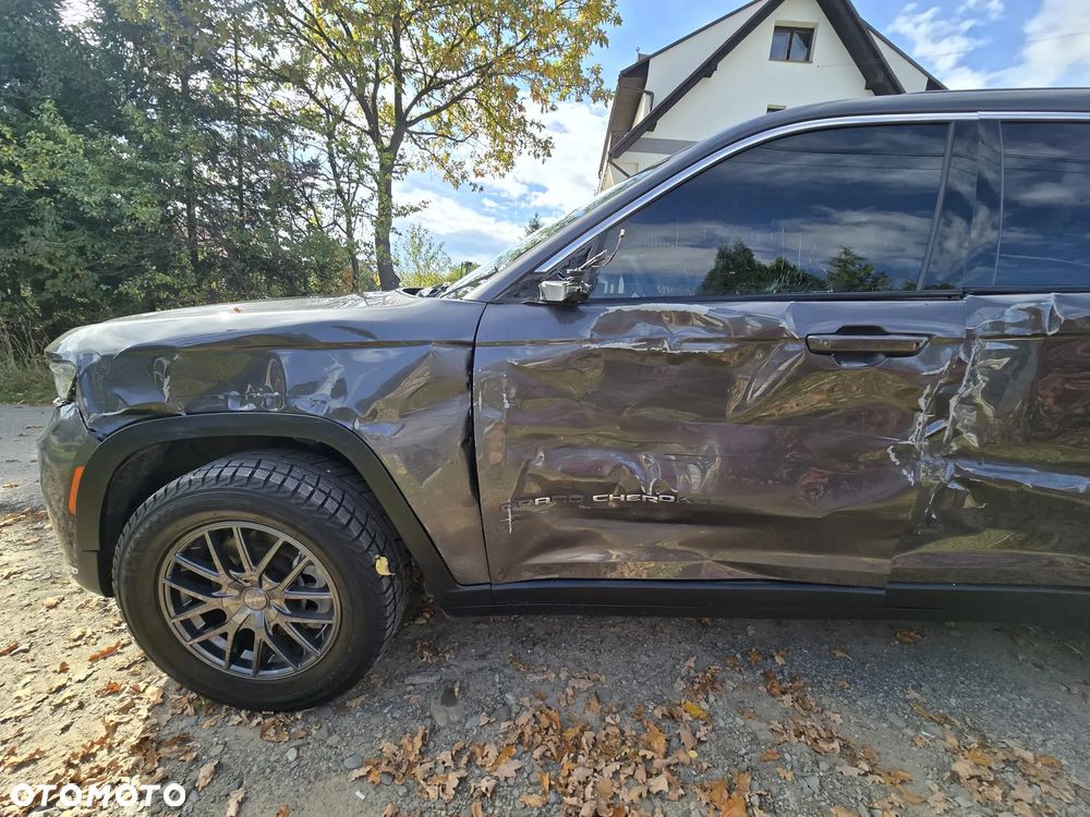 Jeep Grand Cherokee - 8