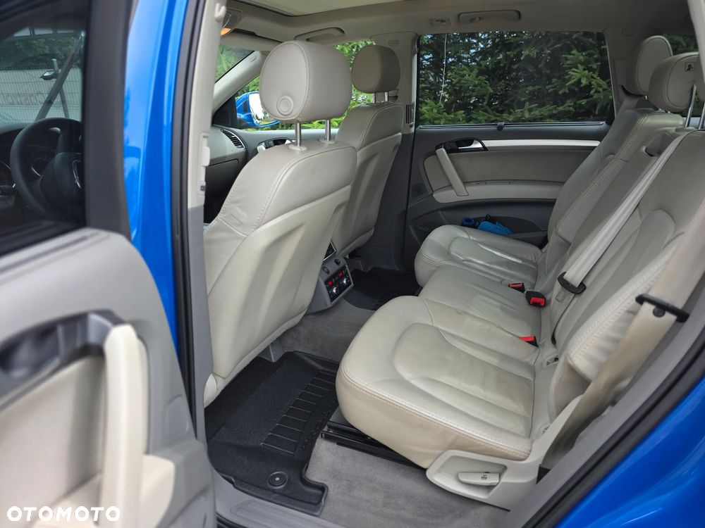 Audi Q7 - 18