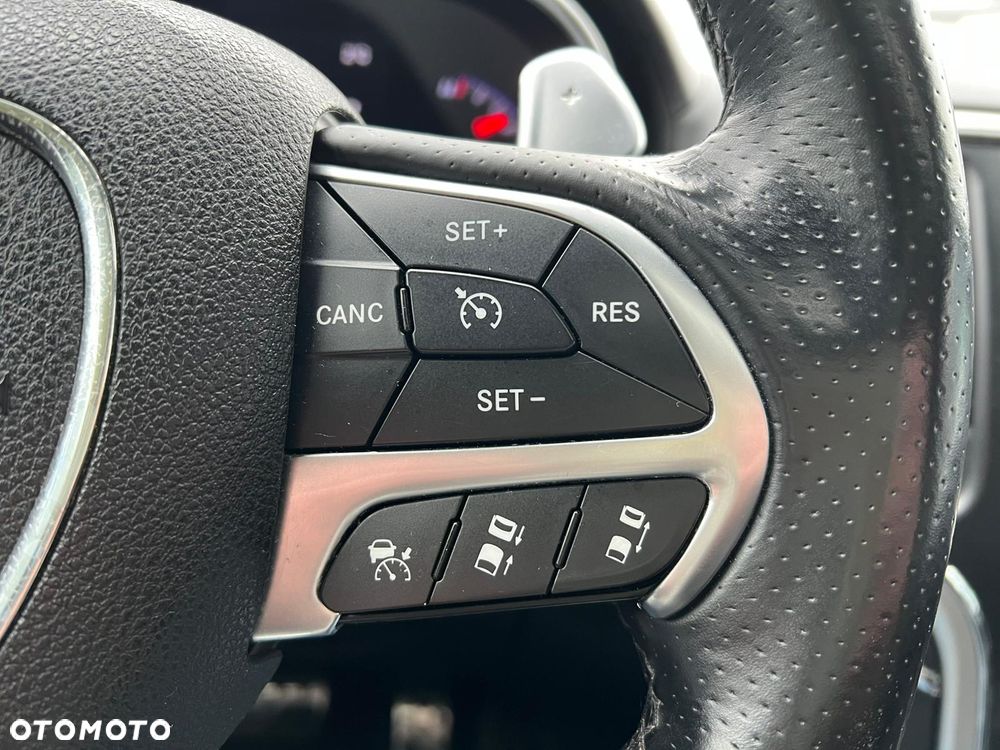 Jeep Grand Cherokee 6.4 V8 SRT8 EU6 - 15