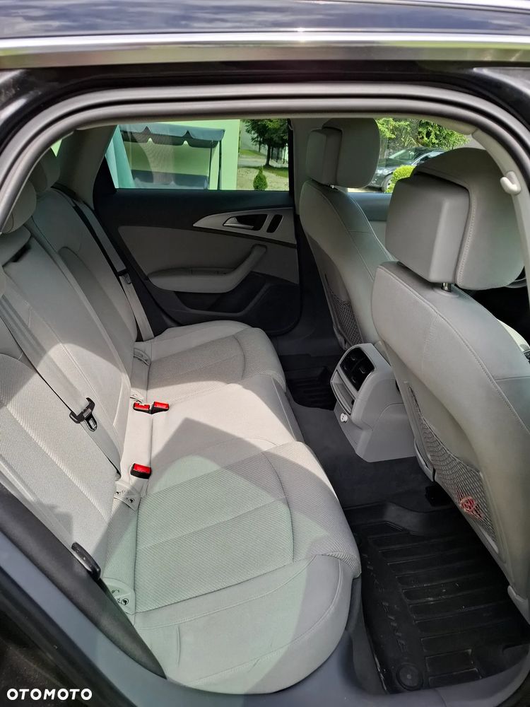 Audi A6 - 12