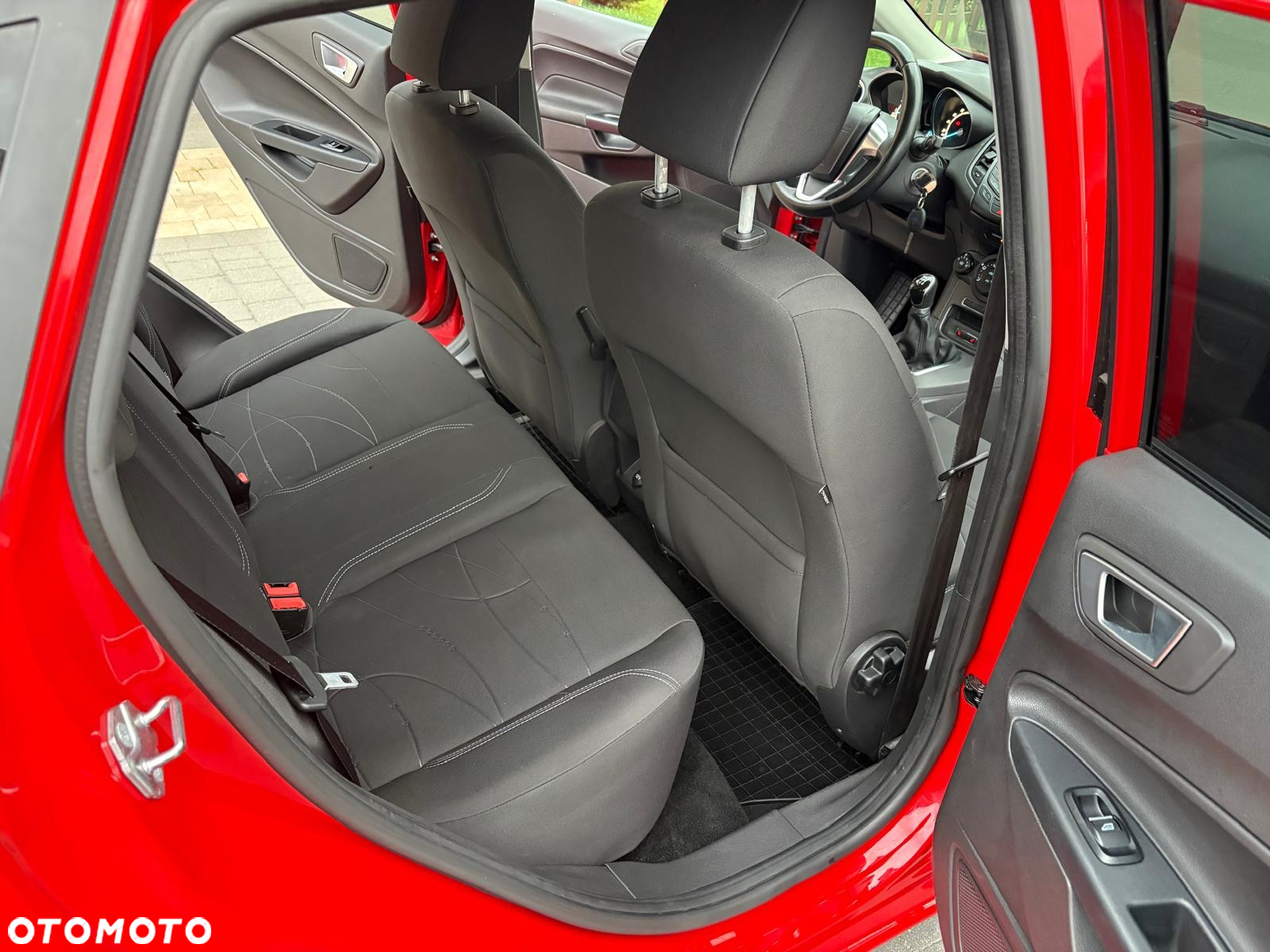 Ford Fiesta 1.25 Ambiente - 19