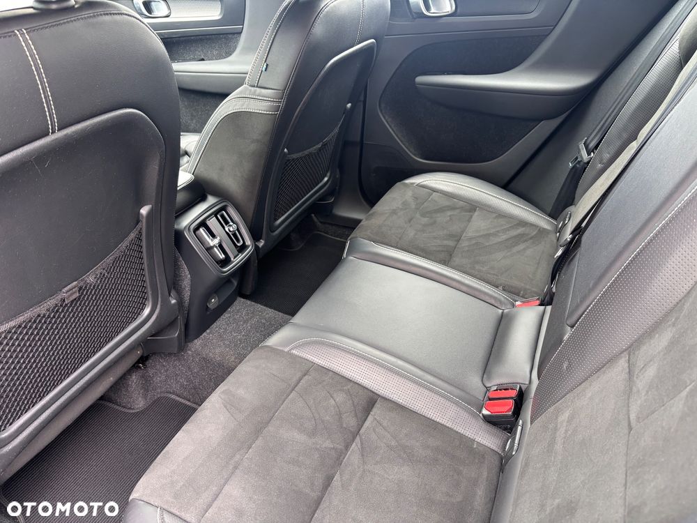 Volvo XC 40 D3 SCR Inscription - 30