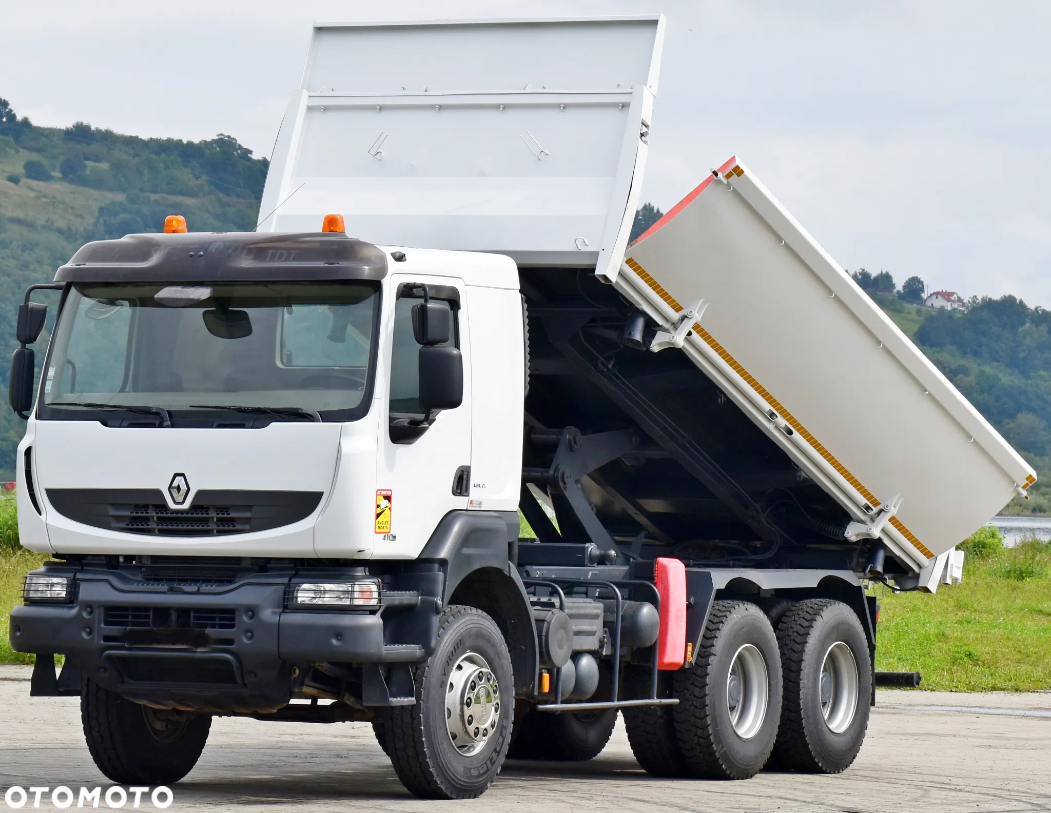 Renault Kerax 410* WYWROTKA 5,20m + BORDMATIC /6x4 - 3