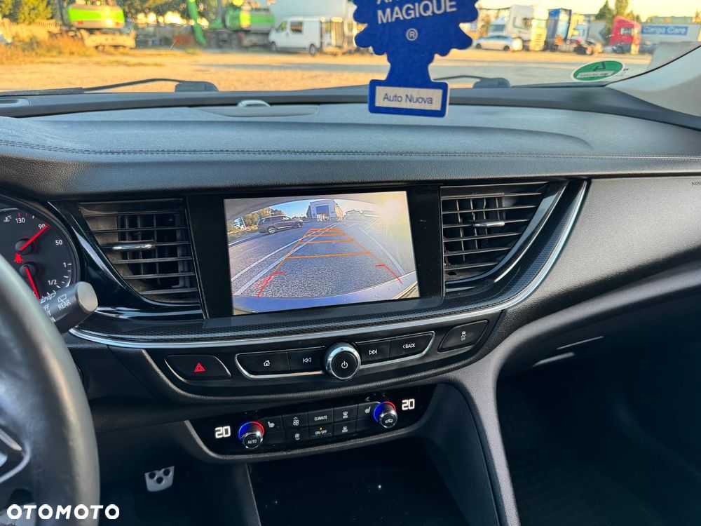 Opel Insignia 2.0 CDTI automatik Business Innovation - 15