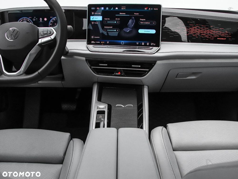 Volkswagen Passat Variant 1.5 TSI EVO Elegance DSG - 17