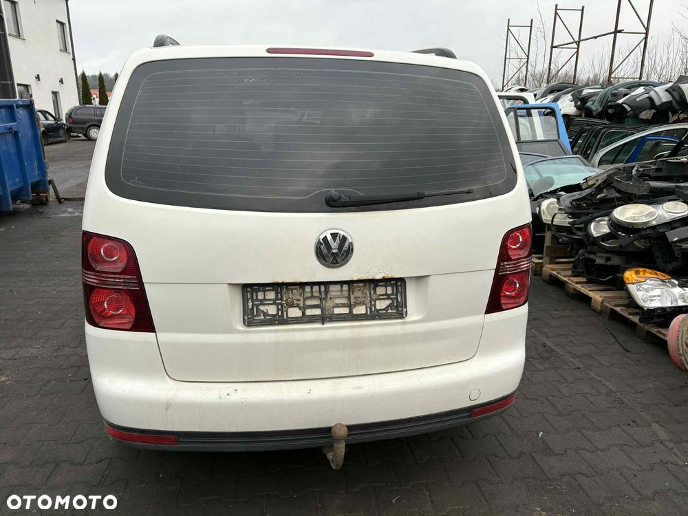 VOLKSWAGEN TOURAN - 5