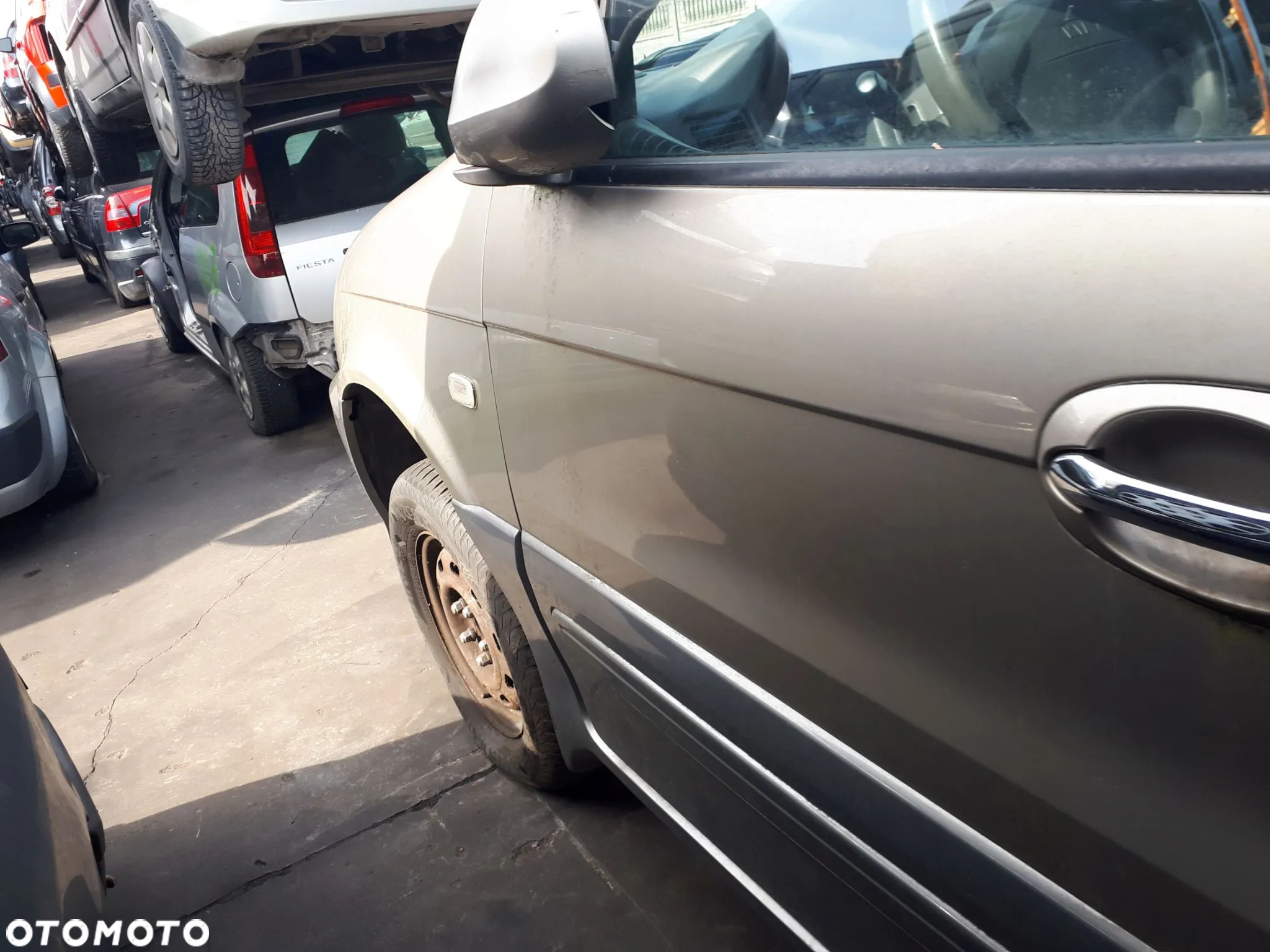 KIA CARNIVAL I LIFT 01-05 MASKA PRZÓD PRZEDNIA KOMPLETNA - 15