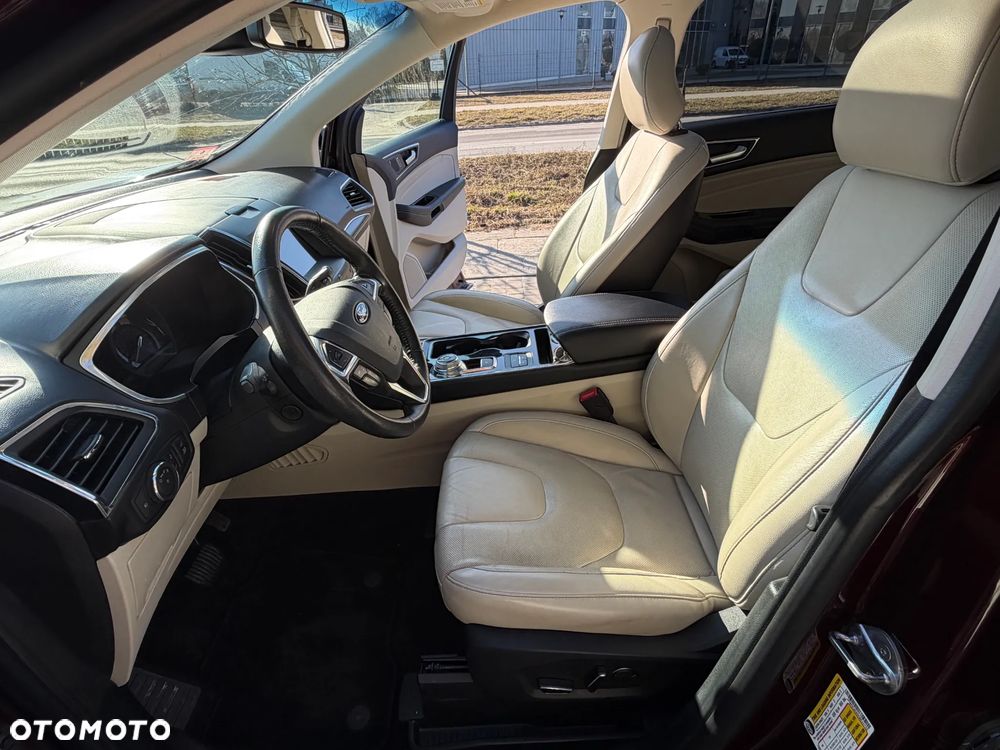 Ford Edge - 19