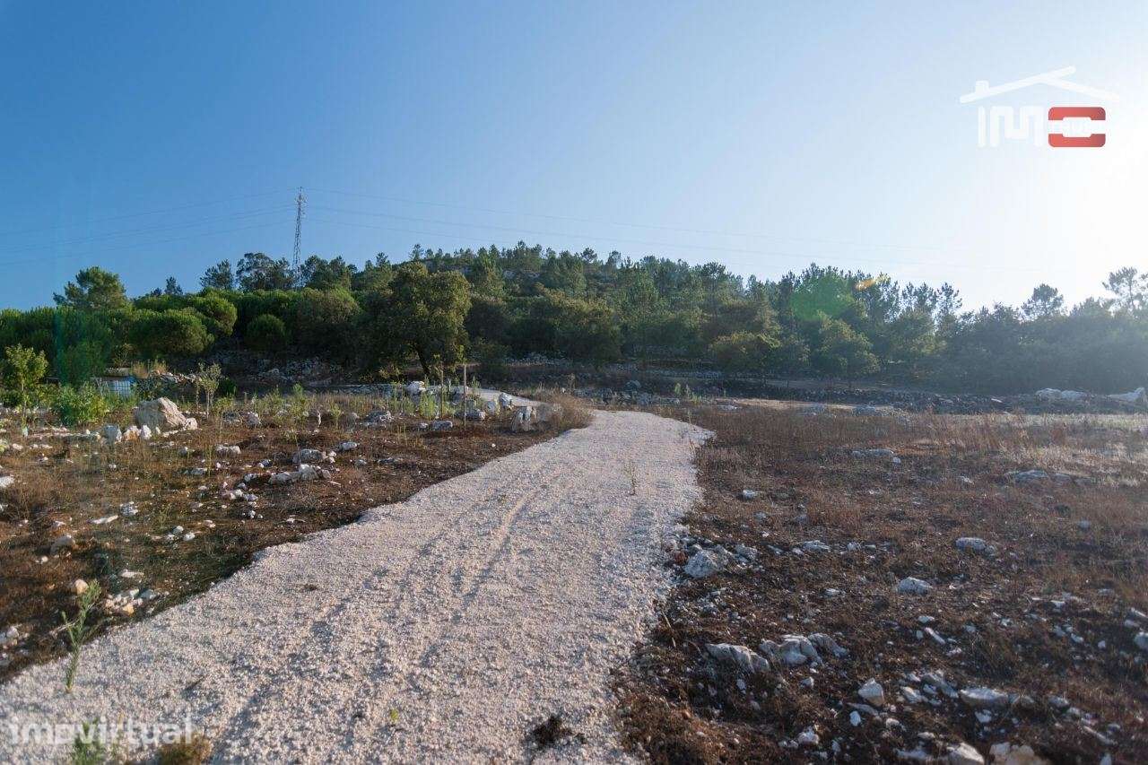 TERRENO RUSTICO COM AREA DE 800 M2 COM VIABILIDADE PARA CONSTRUÇÃO ... - Grande imagem: 2/5