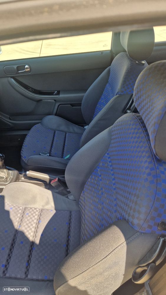 Audi A3 1.9 TDI Attraction - 7