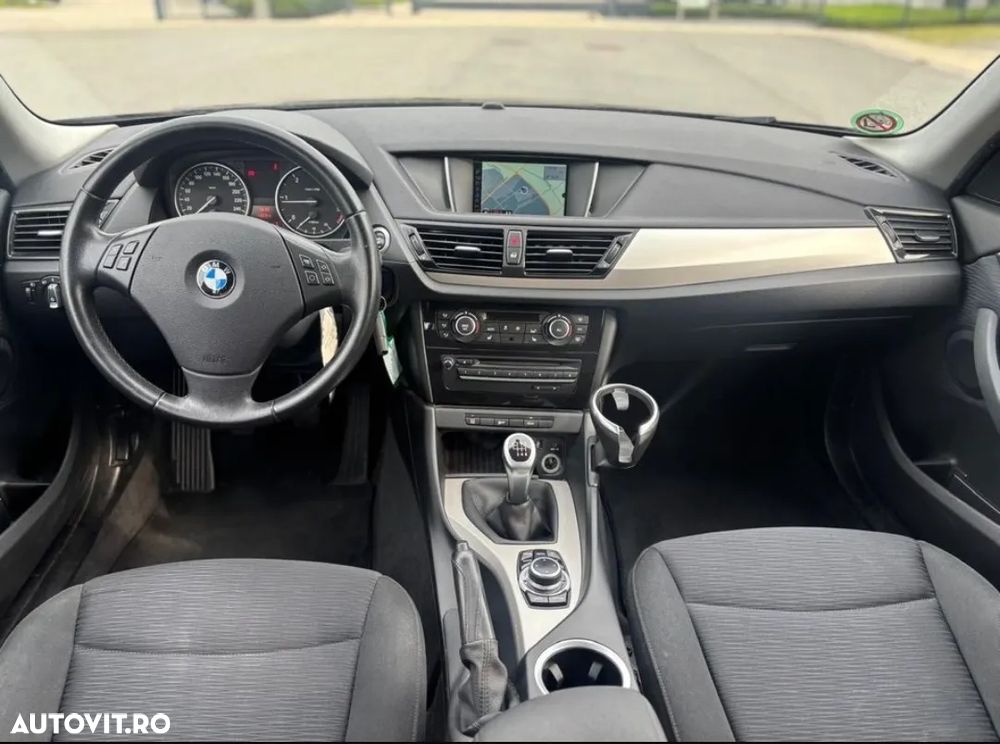 BMW X1 sDrive18d - 8