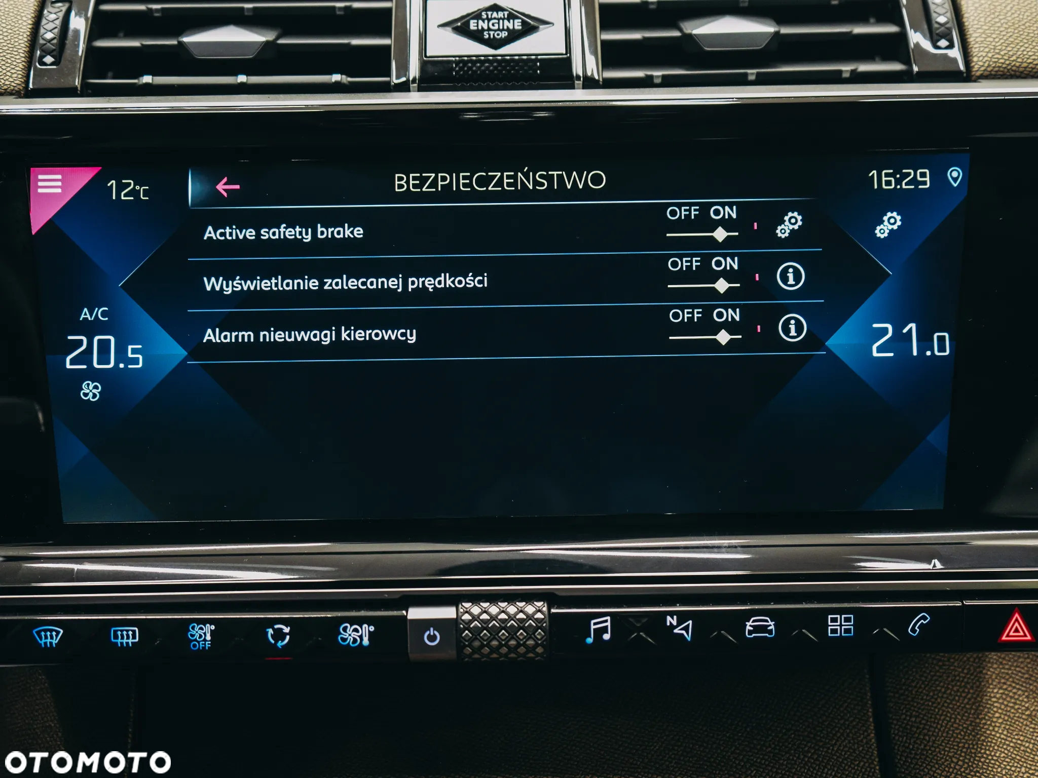 DS Automobiles DS 7 Crossback - 29