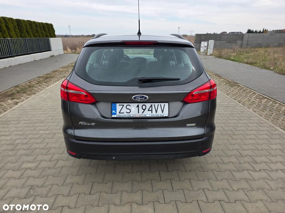Ford Focus 1.0 EcoBoost Trend - 8