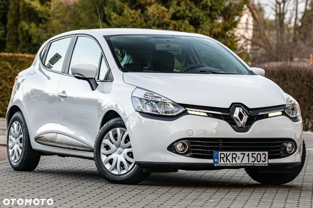 Renault Clio 1.2 16V 75 Life - 7