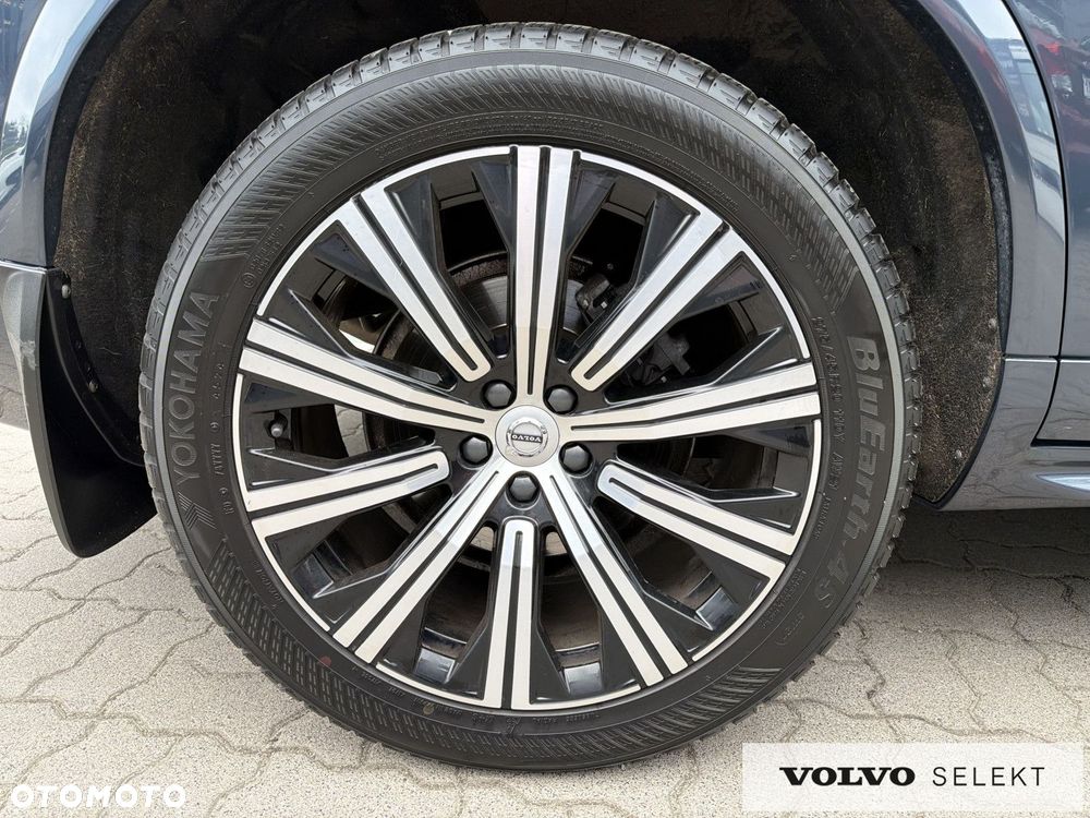 Volvo XC 90 - 30