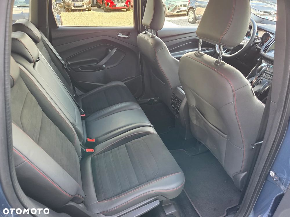 Ford Kuga 1.5 EcoBoost 4x4 ST-Line - 14
