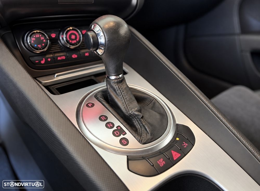 Audi TT Coupé 2.0 TFSI S tronic - 19