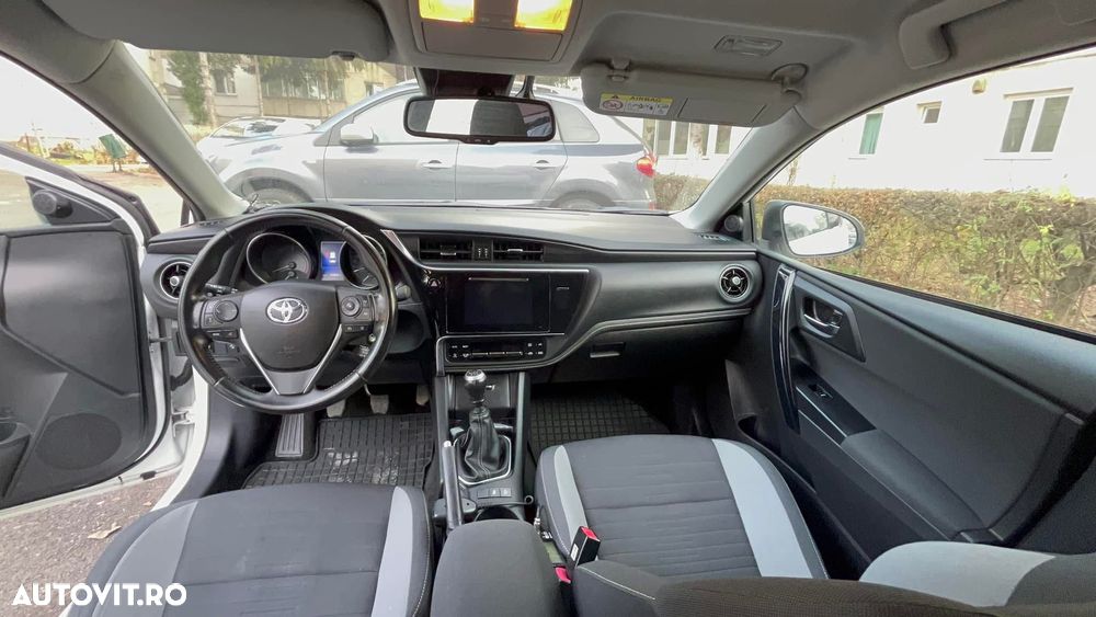 Toyota Auris 1.6 D-4D Edition-S - 7