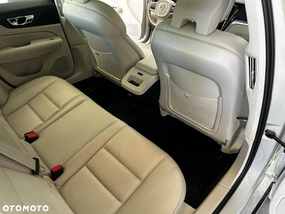 Volvo V60 - 26