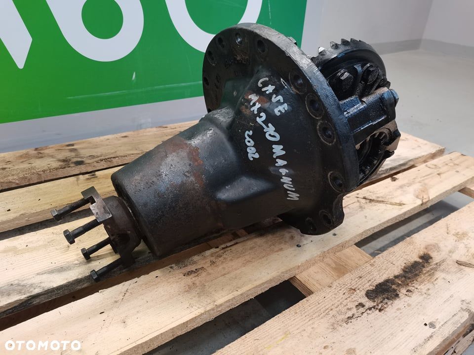 Case MX Magnum 2002r.{Mechanizm różnicowy} - 1