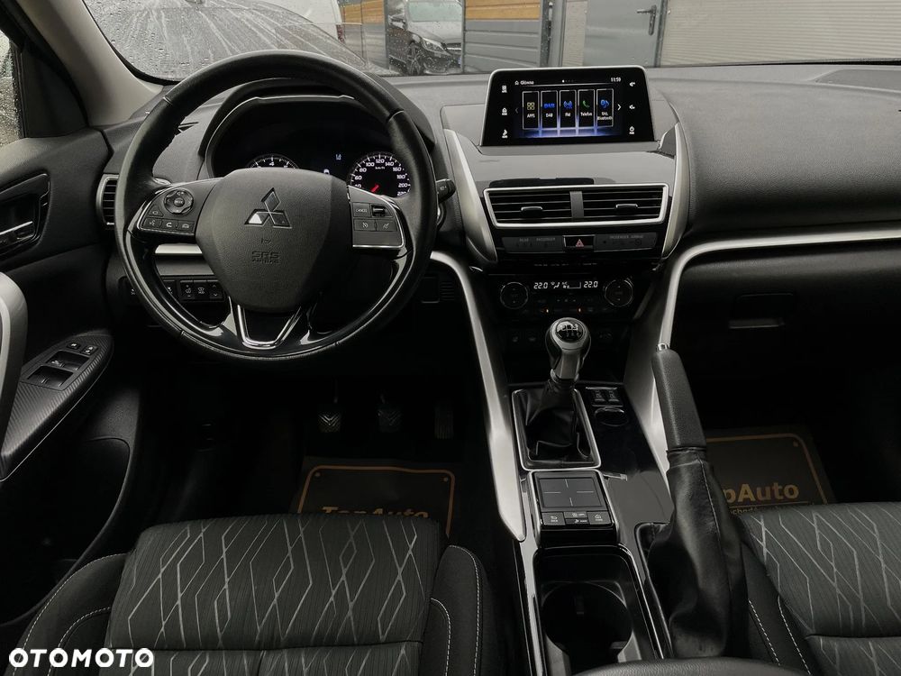 Mitsubishi Eclipse Cross 1.5 T Intense - 36