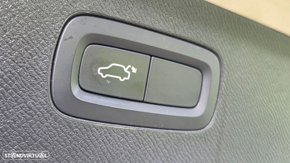 Volvo XC 90 2.0 D4 Momentum - 13