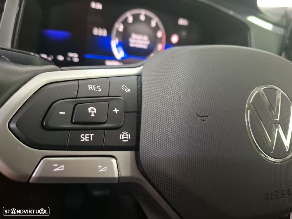 VW T-Roc 1.0 TSI Urban - 22