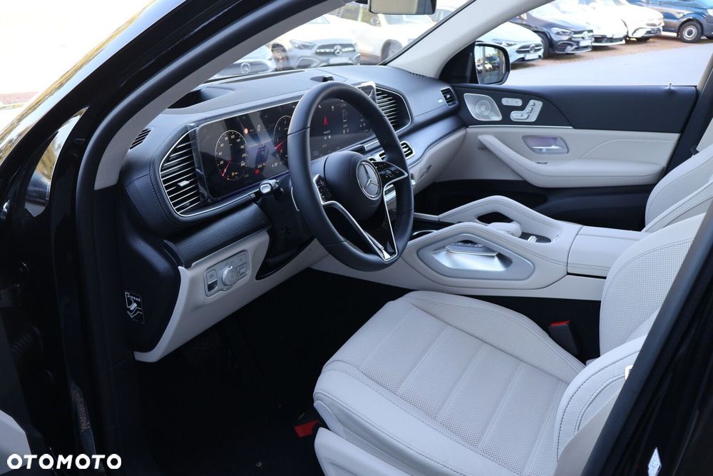 Mercedes-Benz GLE - 22