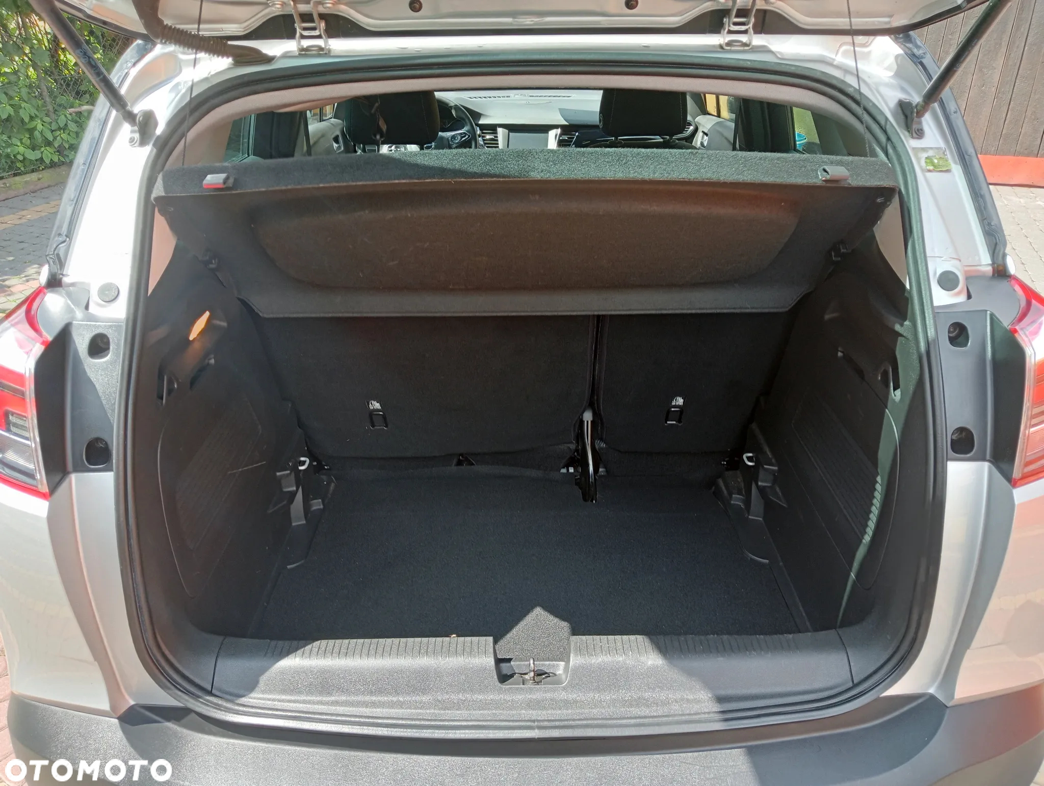 Opel Crossland X 1.2 T 120 Lat S&S - 15