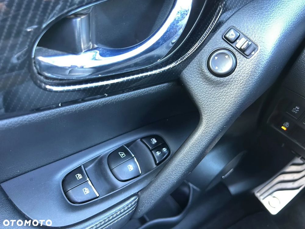 Nissan X-Trail 2.0 dCi Tekna 4WD - 21