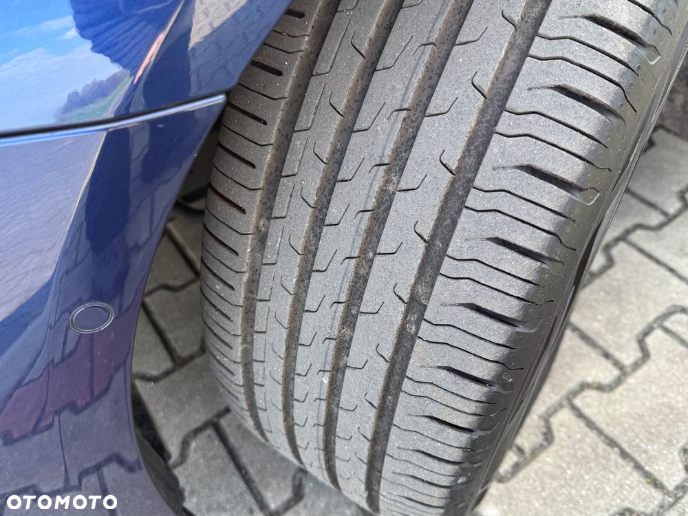 BMW Seria 5 520d xDrive Sport Line sport - 27