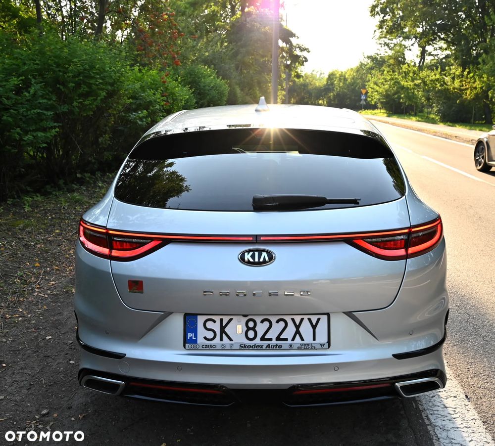 Kia ProCeed 1.4 T-GDI GT Line DCT - 4