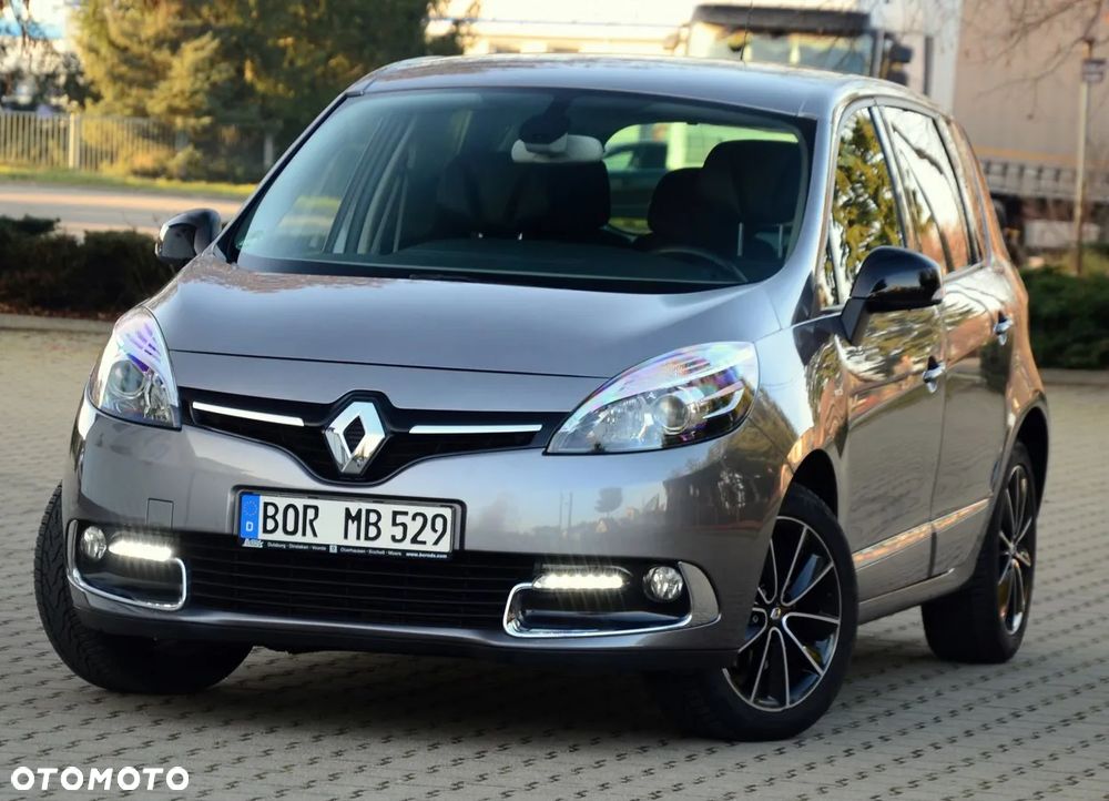 Renault Scenic - 1