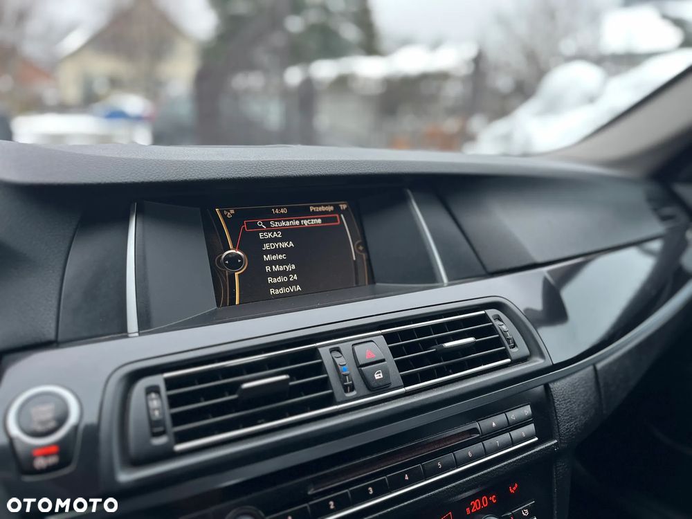 BMW Seria 5 518d Luxury Line - 14