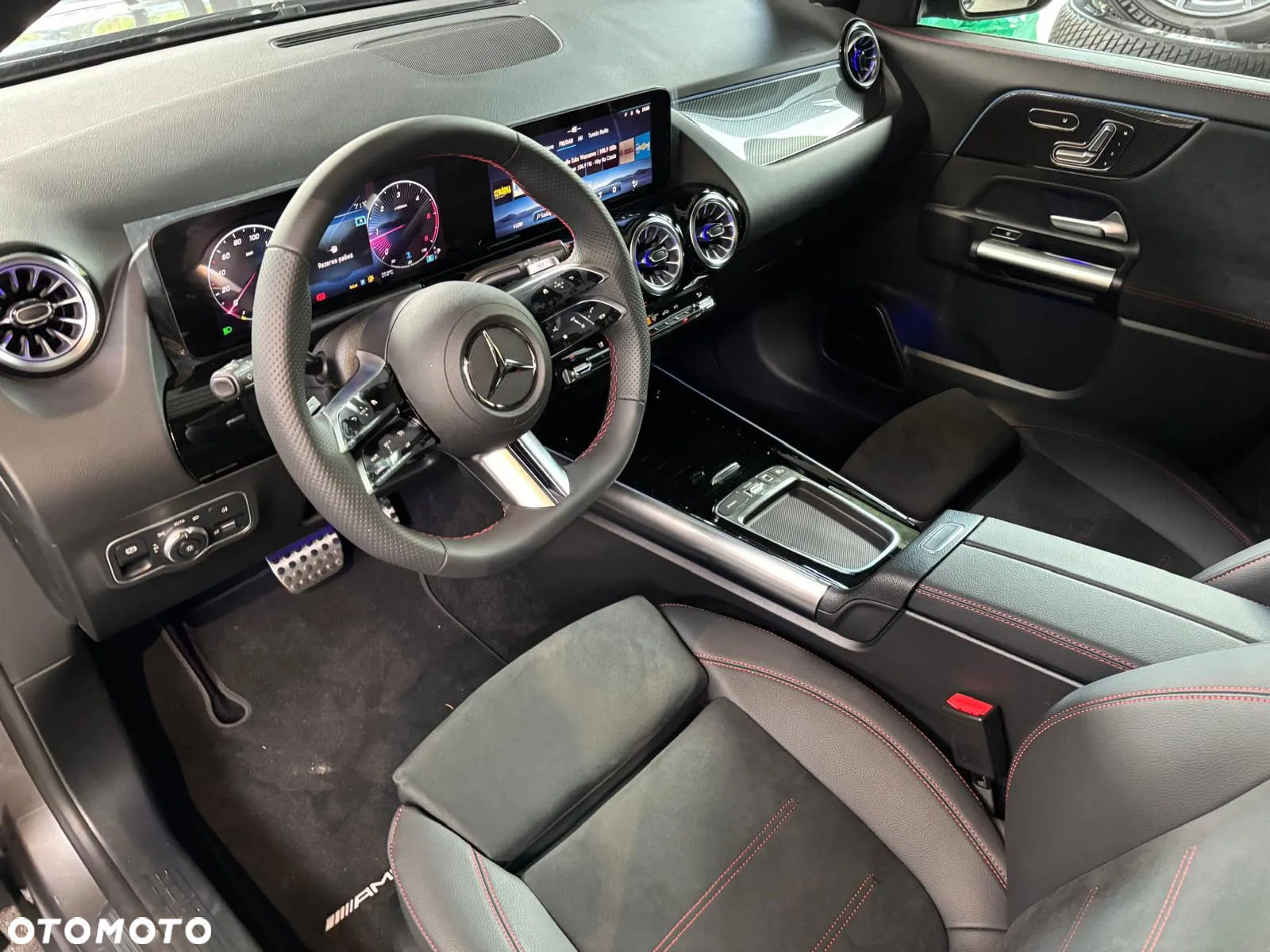 Mercedes-Benz GLA 200 d 4-Matic AMG Line 8G-DCT - 8