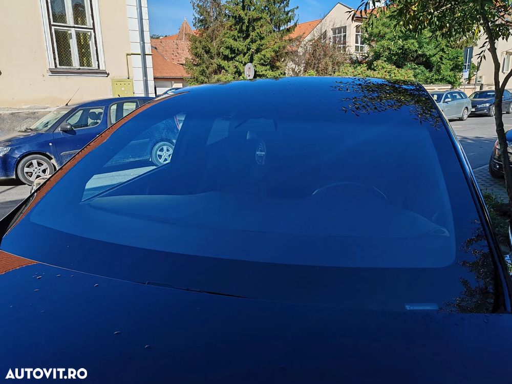 Tesla Model X - 2