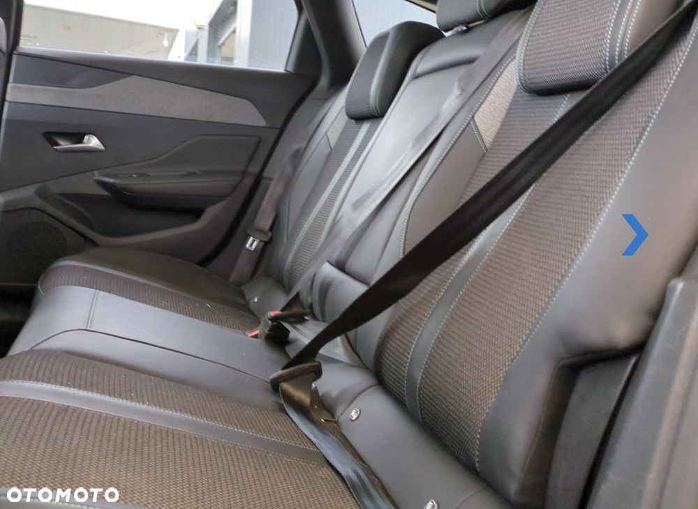 Peugeot 308 PureTech 130 EAT8 Allure - 8