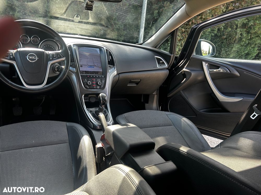 Opel Astra 1.7 CDTI Cosmo - 6