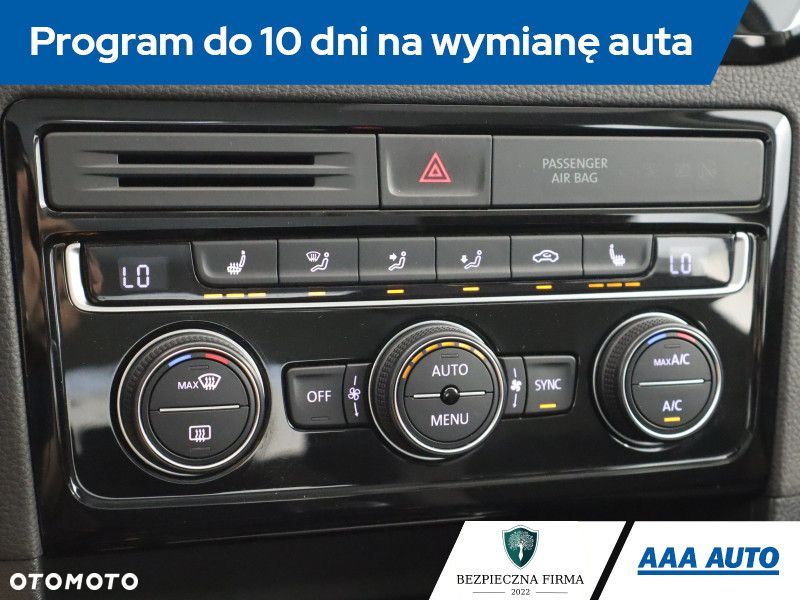 Volkswagen Golf Sportsvan - 20