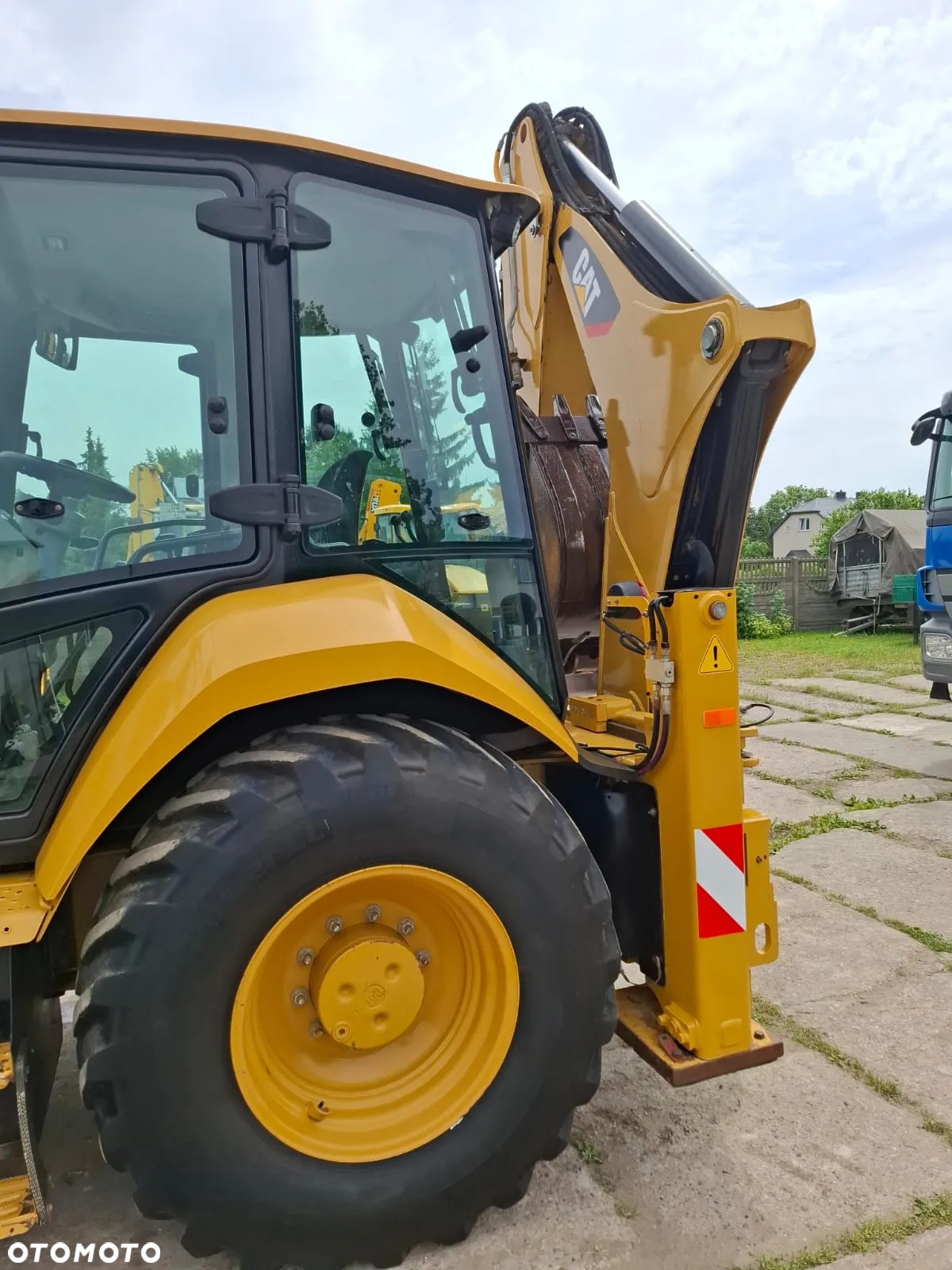 Caterpillar 428F2 - 25