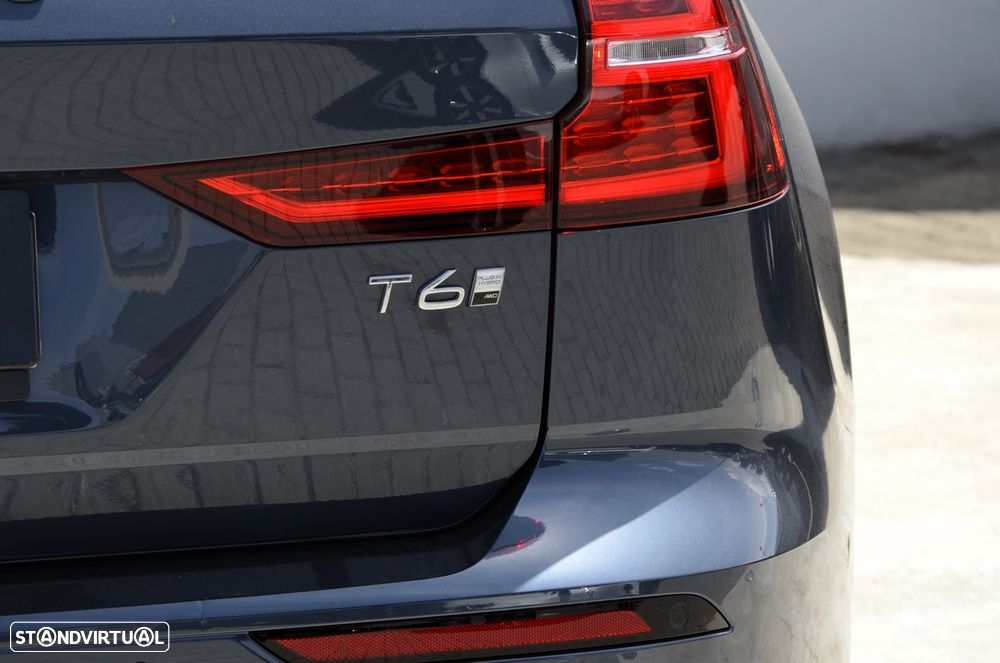 Volvo V60 2.0 T6 AWD TE Plus Dark - 40