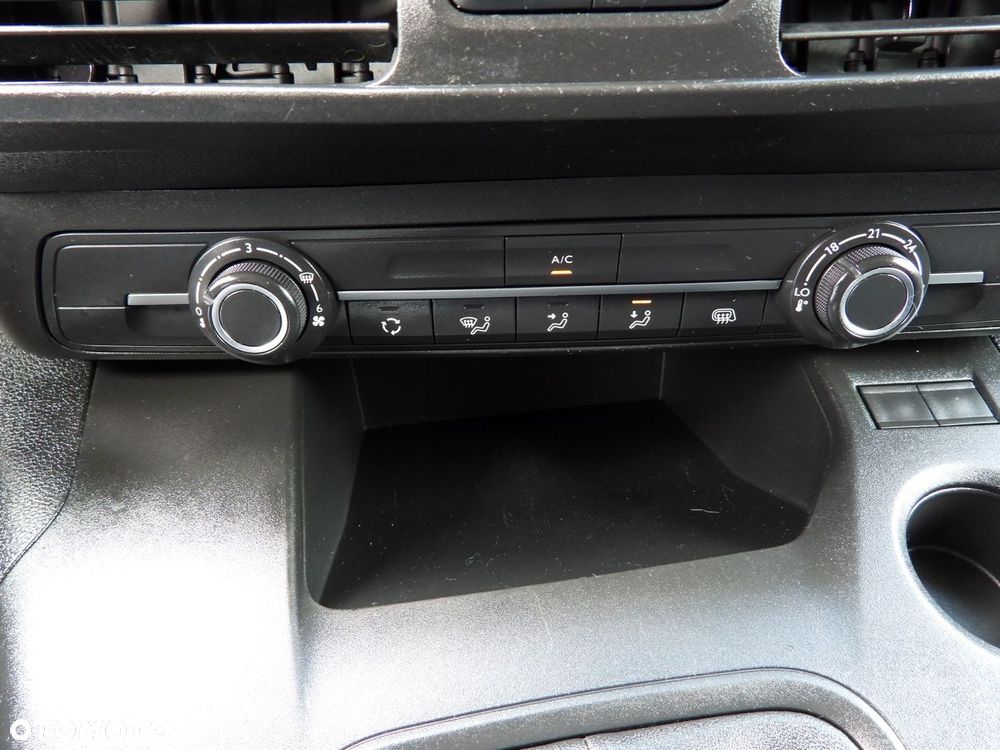 Toyota PROACE CITY  FURGON CHŁODNIA  -15*C ZASILANIE 230V TEMPOMAT KLIMATYZACJA  100KM - 36