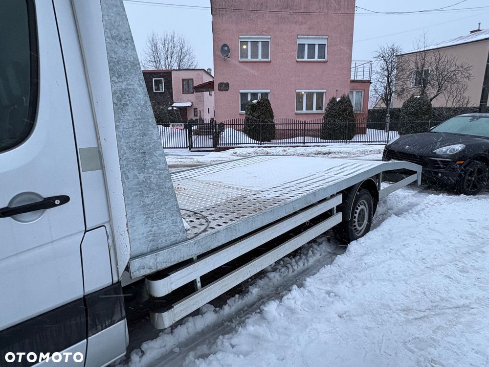 Mercedes-Benz Sprinter - 6