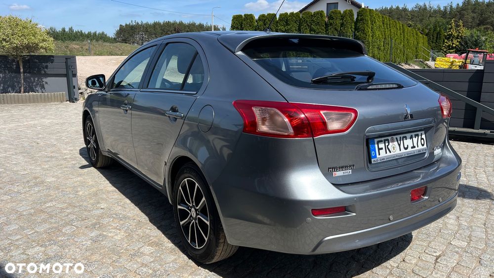 Mitsubishi Lancer Sportback 1.8 Clear Tec CVT Plus - 7